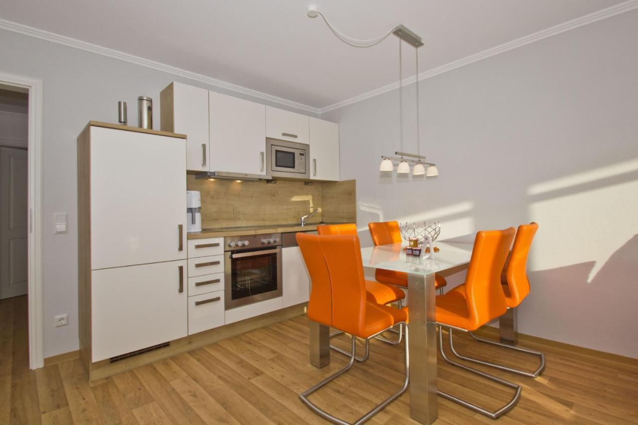 גוהרן Mit Meerblick Und Balkon, Gratis Nutzung Vom Ahoi Erlebnisbad Und Sauna In Sellin - Meeresblick Fewo 33 מראה חיצוני תמונה